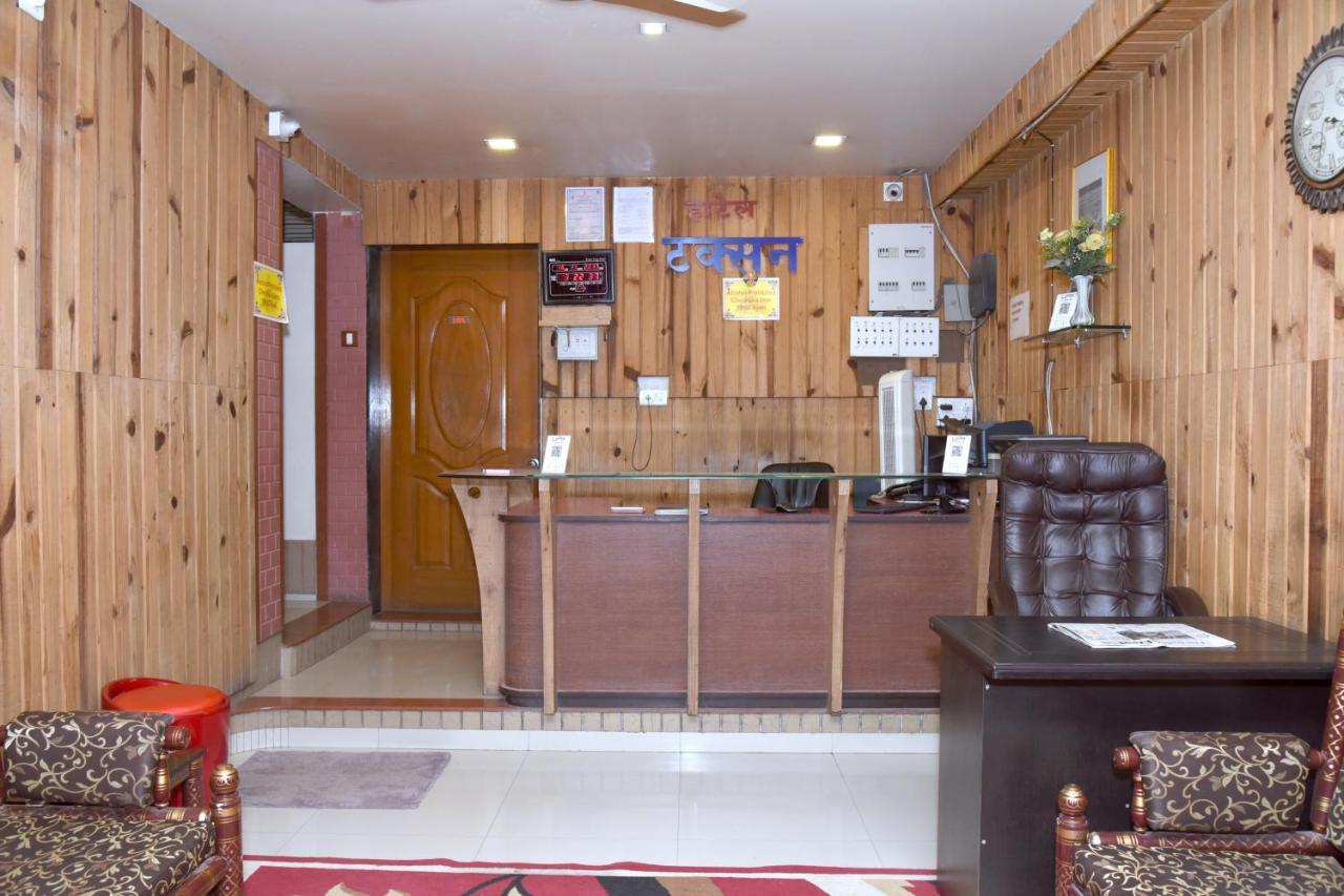 Oyo 67509 Hotel Tukson Narayangaon Exterior foto